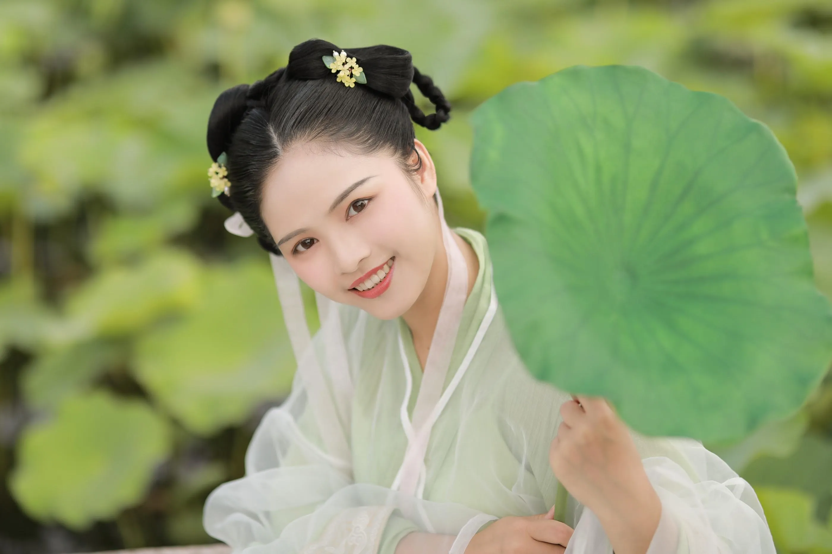 [YITUYU艺图语]2022.08.27 荷趣 溪木若颖 [23P]插图